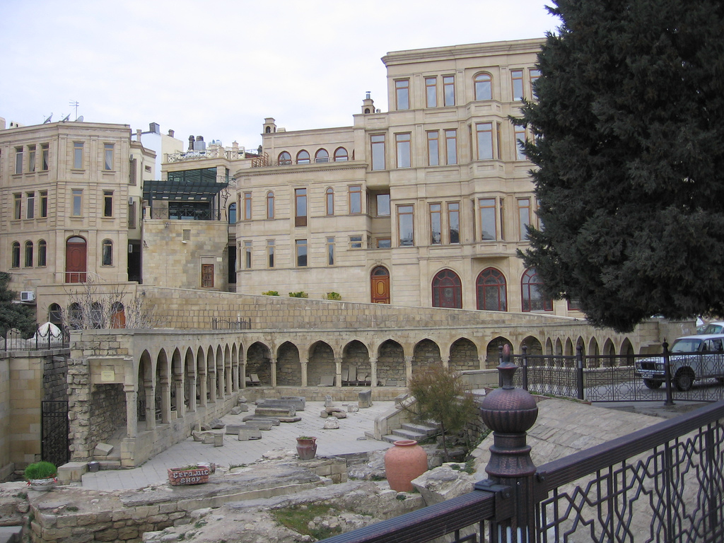 Old and new Baku - 6 days